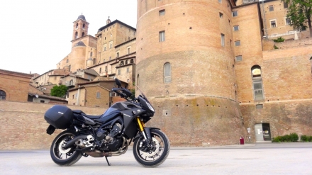 Avvicinamento a Urbino - TurismoinAuto.com